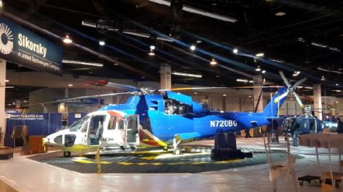 国际直协主席到达Heli-Expo 参展商开始布展1.jpg