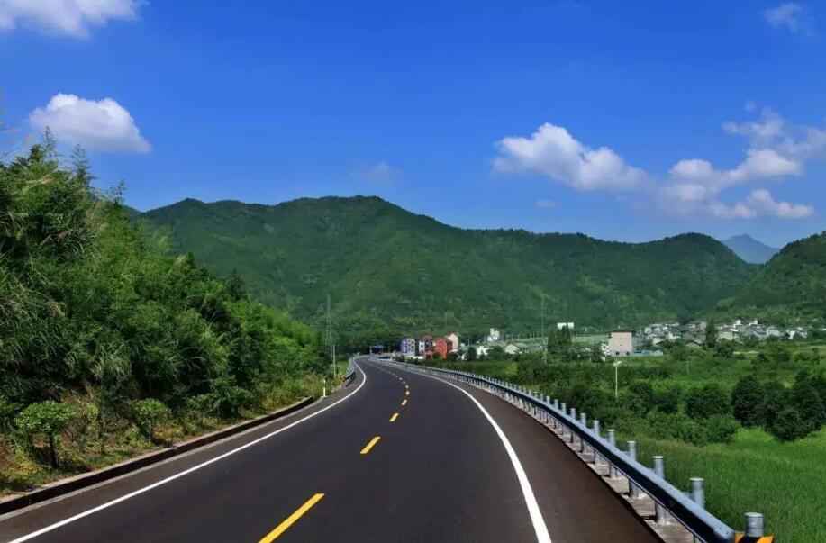 六部门印发实施方案新一轮农村公路建设和改造启动